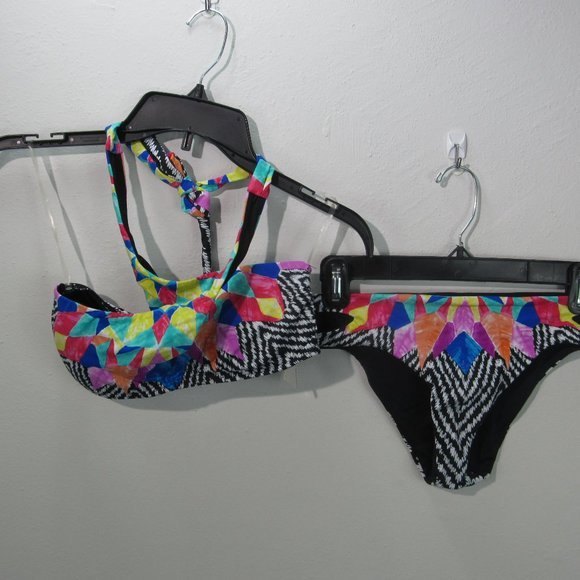Bar III Feather Daze bikini set size SM - Picture 2 of 8